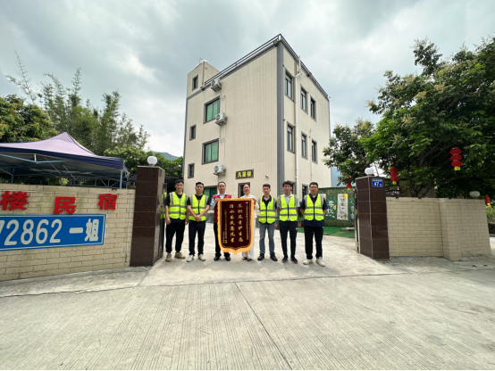 1747730467424012.png 415c06acfaffc8f45b352392ca74f96d.png